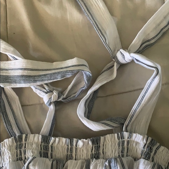 Tied Shoulder crop top - Picture 4 of 4